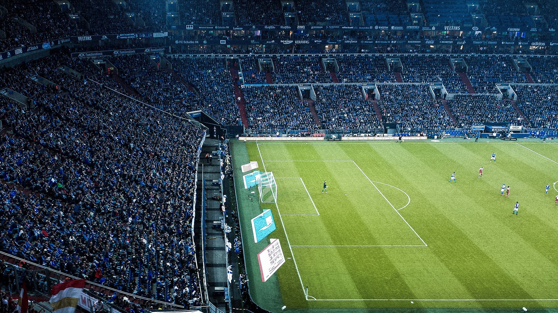 《【幕后揭秘】职业选手的日常训练与心态调节》，职业选手日常训练方法