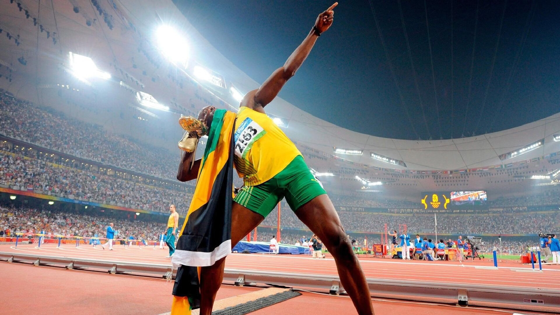 凯尔特人绝杀掘金，全明星赛前哨战中塔图姆双手暴扣点燃全场，塔图姆顶薪续约凯尔特人